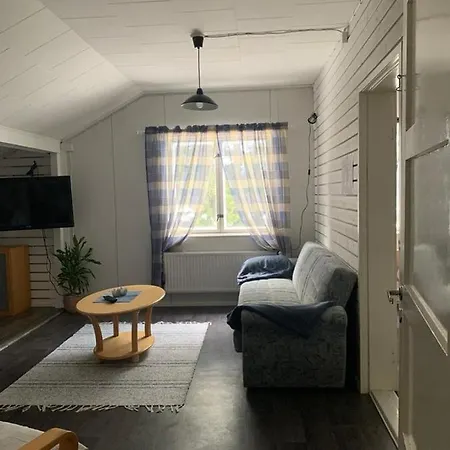 Tomujoen Kylaetalo *